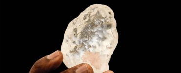 DE BEERS GROWLS OVER BOTSWANA’S DEMAND FOR CUT IN ITS LION’S SHARE