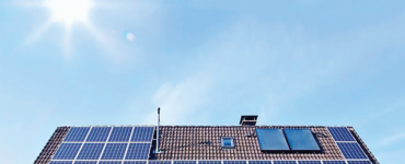 SA HOUSEHOLDSSPEND R2 BILLION TO MITIGATE ENERGY CRISIS