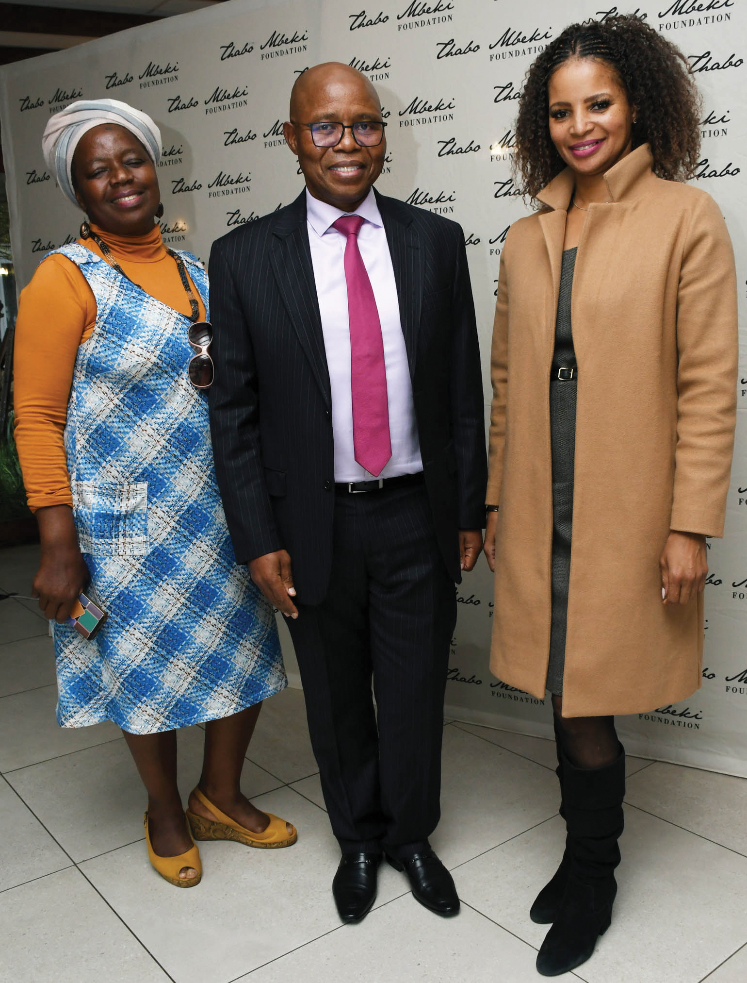 Angie Mphahlele,Sifiso buthelezi with Bontle Headbush