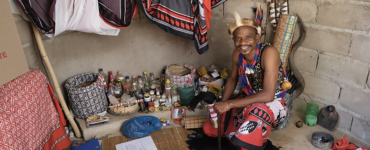 TRADITIONAL HEALERS HELP DIAGNOSE HIV