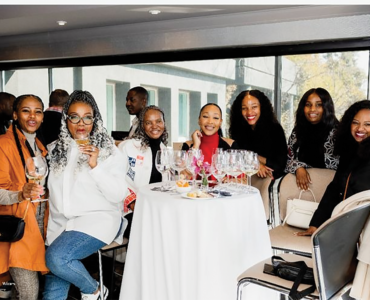 Left: Khethi Mlangeni, Lerato Sengadi, Pindi Mabhena, Mpumi Mophatlane, Vika Shipalana Right: Pontsho Maduna
