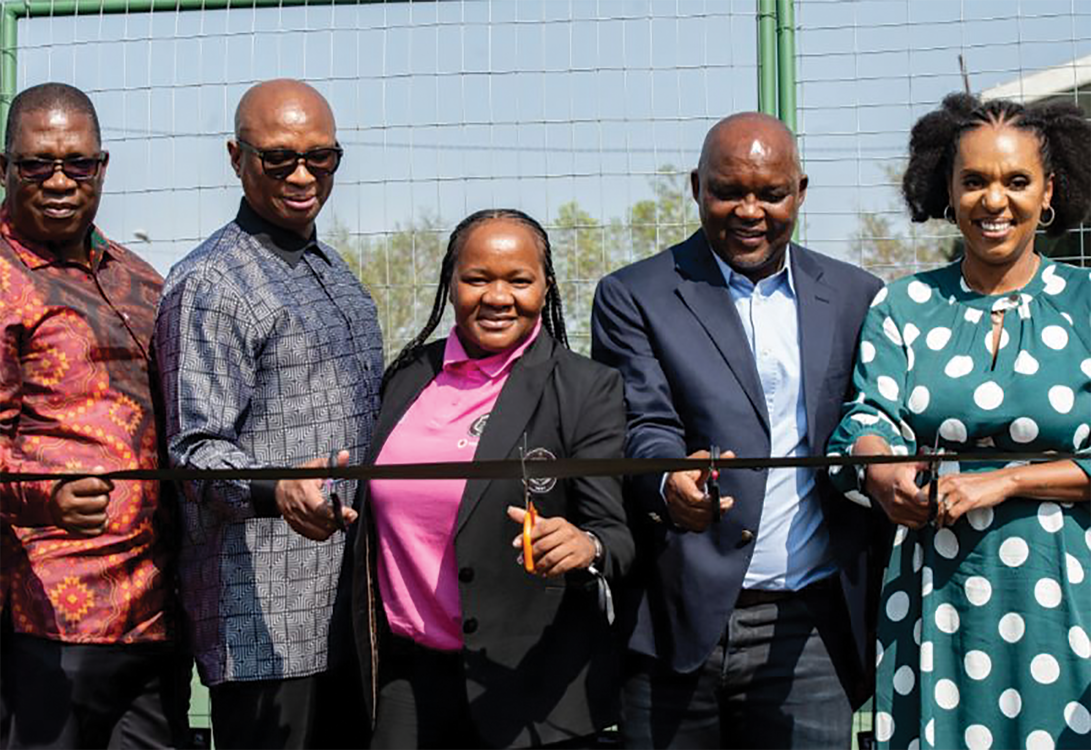 ACTION: Gauteng premier Panyaza Lesufi, Minister of Sport Zizi Kodwa, Orlando Pirates Thandi Merafe, coach Pitso Mosimane and Khensani of Nedbank cutting the ribbon at Lofentse Girls High in Orlando East this week