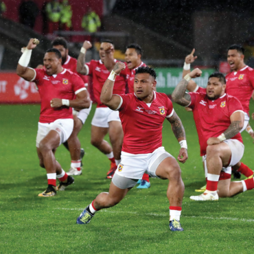 STICK FIGHTING WITH TONGA