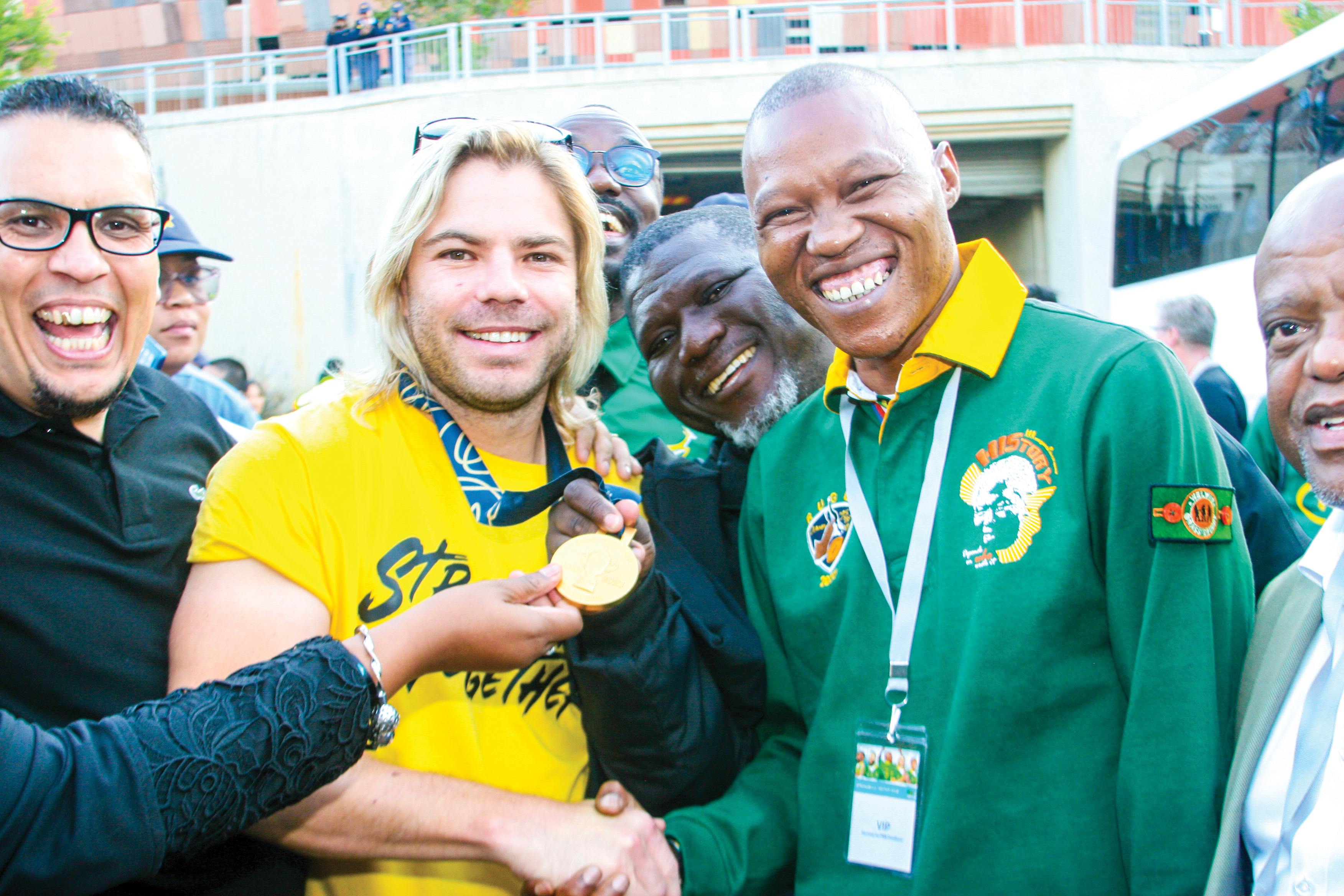 Kabelo Gwamanda, Mayor of the City of Johannesburg pictured with Faf de Klerk during the Springboks’ Trophy Tour stop at FNB Stadium-2.