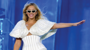 BEYONCÉ RAKES IN HEFTY R10 BILLION FROM WORLD TOUR