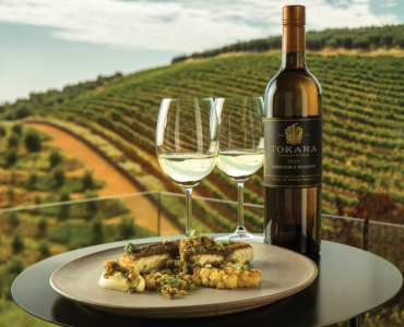 TOKARA SCOOPS BEST NEW WORLD WHITE BLEND ACCOLADE