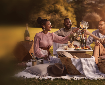 EASY LIKE SANDTON’S SUNDAY SOCIETY PICNIC
